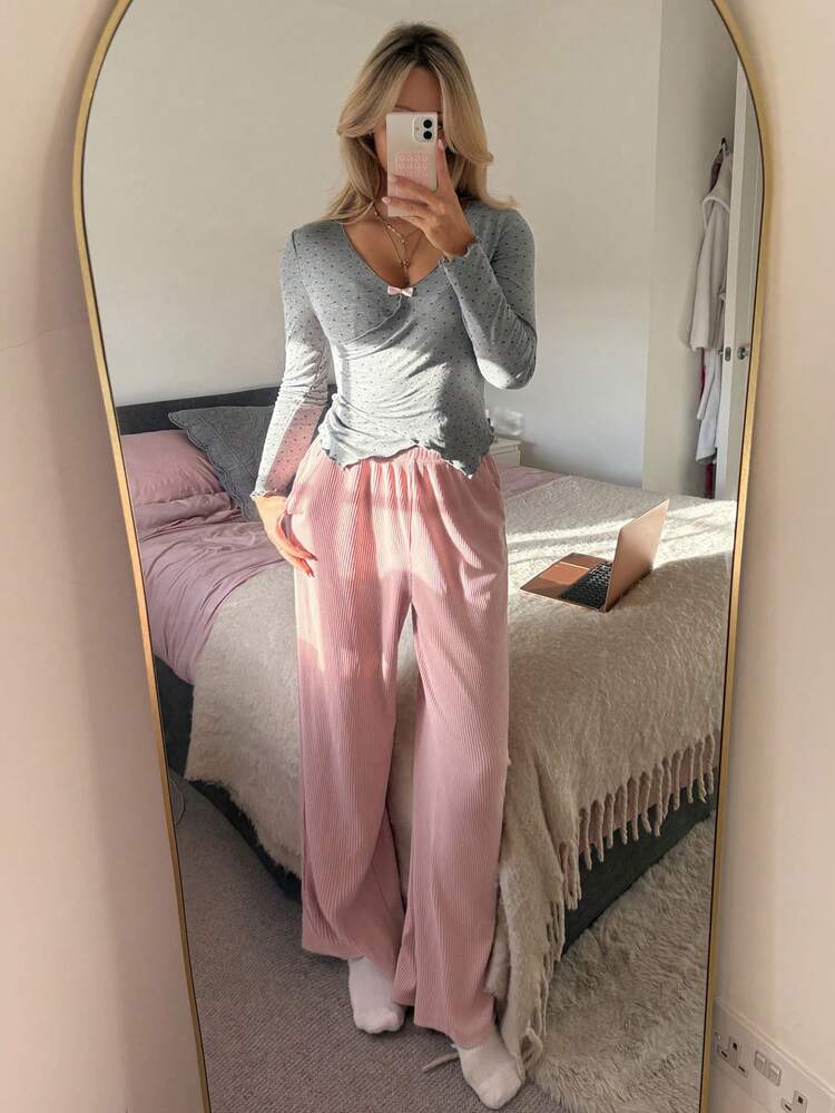 Bow Decor Polka Dot Asymmetrical Hem Top & Solid Color Pajama Pants Women Sleepwear Set