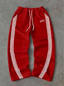 Manfinity Roghcode 宽松街头风白色弧形条纹星形印花红色直筒保暖运动裤，男士长裤 - 紅色 - 查看 1