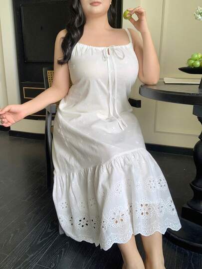 Dazy Plus 大码女士优雅蕾丝吊带长睡裙