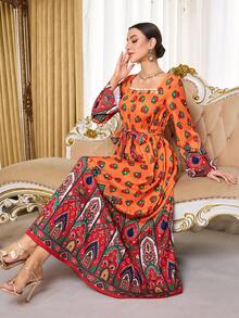 Al Najma 女士传统沙尔基花卉印花宽松方领长袖阿拉伯风格连衣裙，适合节日、加尔吉安、阿拉伯服饰 - 橘色 - 查看 1