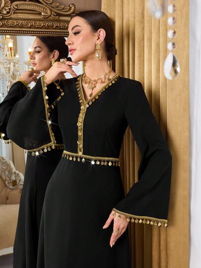 Al Najma 女士缎带饰边亮片V领喇叭袖阿拉伯风格连衣裙