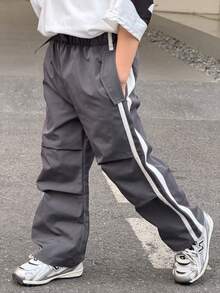 SHEIN Little Byeori 儿童/男童休闲日常舒适加粗肩带直筒宽松纯色裤 - 灰色 - 查看 2