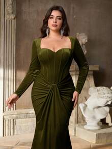 Aureia 大码优雅浪漫红色心形领长袖缀饰褶皱鱼尾正式礼服（重工装饰设计） - 橄欖綠 - 查看 4