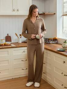 SHEIN Doze Lane Women's Turndown Collar Knit Brushed Long Sleeve Pajama Set, Autumn/Winter Brown Pajama Set Sleep Wear Women Button Front Brown Pj Set Button Down Pajamas For Women Coffee Pajamas - Brown - View 5