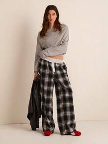 Easelle Women's Button Designed Loose Casual Plaid Wide Leg Pants