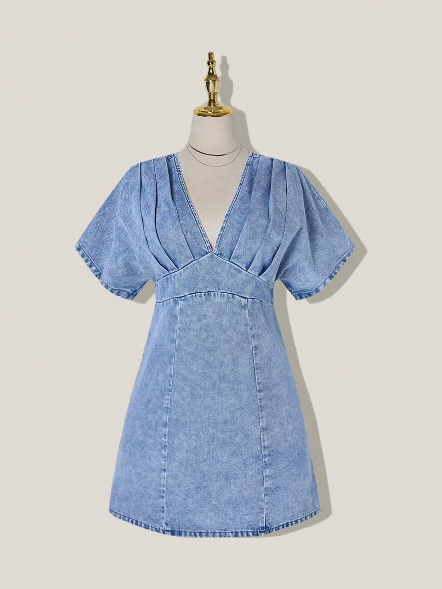 SHEIN MOD Women's Casual Washed Pleated Waist Denim Dress Blue Dress  Summer Dresses For Women Party Dresses Christmas Party Dress Elegant Dresses For Women Holiday Dresses For Women Women's Denim Dress Featuring A Flattering V-Neckline, Pleated Bodice, And Short Flowy Sleeves, Perfect Casual Style