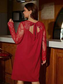 SHEIN Clasi 大码女式撞色蕾丝仿珍珠细节圆领长袖直筒优雅职业连衣裙商务休闲女装 - 紅色 - 查看 2