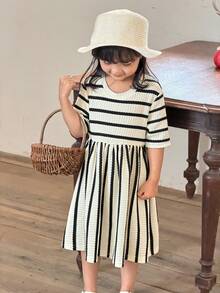 少女休闲舒适条纹圆领宽松中长针织T恤裙 - 黑與白 - 查看 5