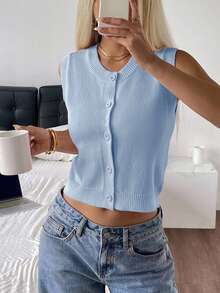 CovetEZ 女士纯色圆领纽扣前开襟毛衣背心 纯色上衣 浅蓝色上衣 浅蓝色女式连衣裙上衣 浅蓝色上衣 女士浅蓝色无袖上衣 - 藍色 - 查看 3