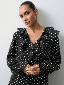 Maija 黑白波点荷叶边下摆浪漫情人节派对长袖连衣裙，女士秋冬款 - 黑與白 - 查看 3