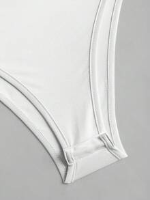 Sweetra 女士纯色褶皱露肩连体衣，修身百搭 - 白色 - 查看 3