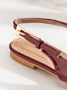 SHUZIA 女士尖头搭扣露跟平底鞋，酒红色 - 光泽柔和的优雅，打造日常时尚造型 - 酒紅色 - 查看 6