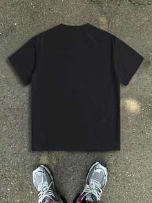 Manfinity Hypemode Men's Cartoon & Letter Print Round Neck Short Sleeve T-Shirt - Black - View 2