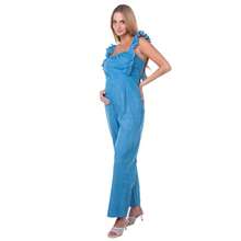 Mono enterizo jumpsuit palazzo palatso jumper largo maternidad premamá embarazo dama mujer mezclilla denim olan hombros espalda descubierta moño lazo amarre pierna recta casual suave cómodo fresco ligero moderno juvenil bohemio romántico dulce diario embarazada prenatalidad día primavera verano picnic brunch desayuno salida - Azul Cielo - Ver 3