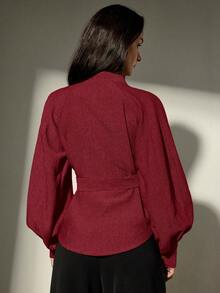 Aveloria Modichic Áo sơ mi dài tay cổ đứng họa tiết xương cá, thiết kế thắt eo, dáng rộng, phong cách độc đáo. - Đỏ - Xem 2