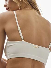 Aralina 无缝修身短款运动吊带衫 - 白色 - 查看 2