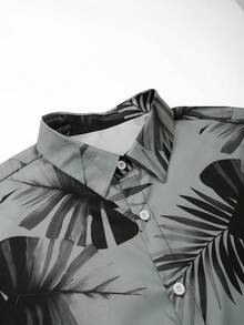 Manfinity Swimmode Bộ đồ đi biển mùa hè dành cho nam giới cỡ lớn, gồm áo sơ mi ngắn tay cài cúc phía trước in họa tiết hoa và quần short. - Nhiều màu - Xem 5