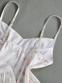 Bộ đồ ngủ 2 mảnh cho bé gái, màu hồng hoa văn, chất liệu satin mềm mại, gồm áo hai dây và quần short. - Nhiều màu - Xem 5