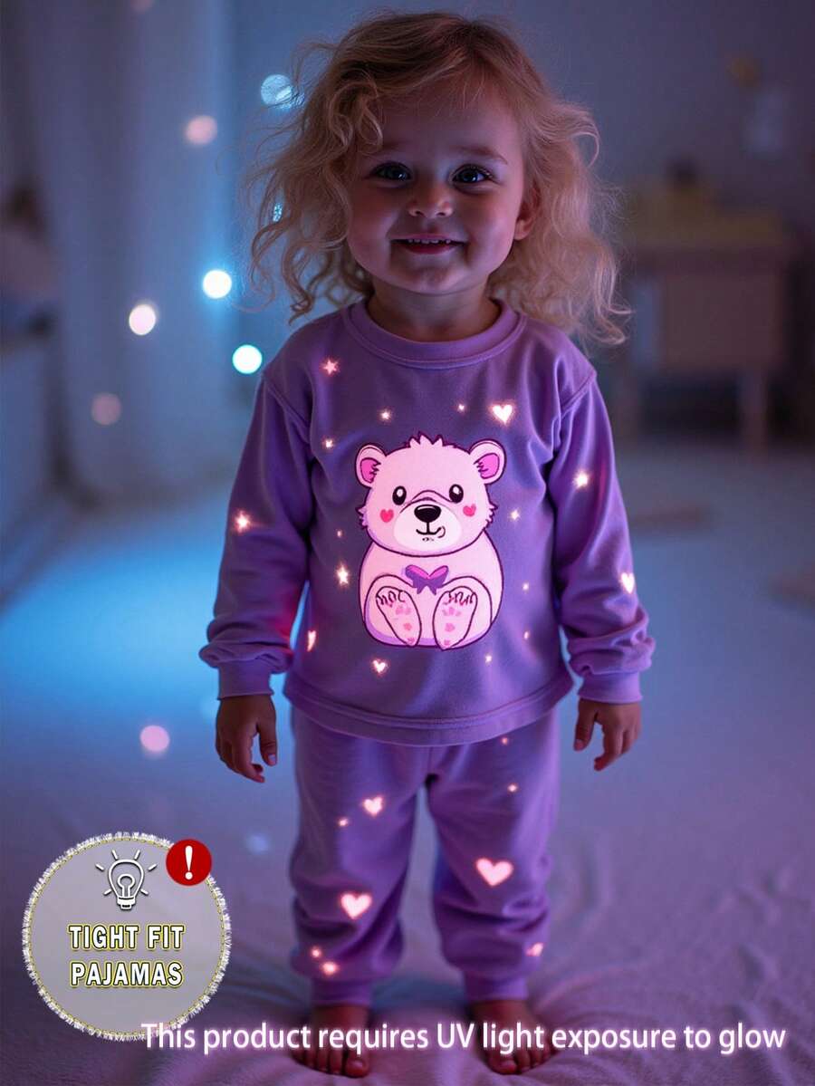 2pcs Baby Girls' Cute Bear & Heart Glow-In-The-Dark Print Bodysuit & Pants Pajama Set