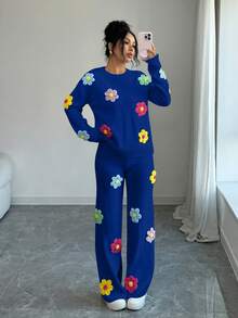 Selianne Damen Pullover mit rundem Ausschnitt, Drop-Shoulder und 3D Blumen, kombiniert mit 3D Blumen Gerades Bein Sweathose - Königsblau - Übersicht 3