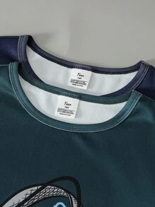 两套青少年男童紧身睡衣，印有电子游戏、耳机、足球图案，短袖上衣和短裤，共4件。 - 彩色 - 查看 4