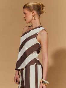 COSMINA Bộ đồ công sở nữ thanh lịch 2 mảnh kẻ sọc lệch vai, áo lệch vai, trang phục đi nghỉ dưỡng. - Nhiều màu - Xem 6