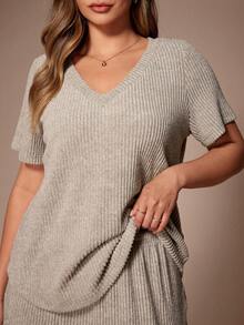 Lazeform Plus Size Casual Loose Knit V-Neck Short Sleeve Pajama Set, Suitable For Loungewear - Khaki - View 5