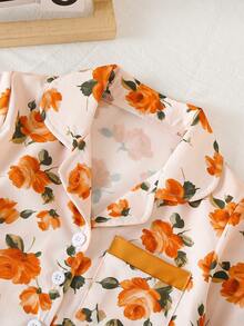 SHEIN 2pcs/Set Dozemod Young Girl Girls Vintage Floral Pattern Lapel Front Pocket Short Sleeve Loose Comfortable Woven Pajama Set, Sibling Matching Outfits (2 Sets Sold Separately) - Orange - View 4