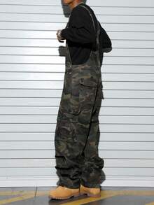 Manfinity EMRG 男士休闲工装迷彩背带裤，多口袋设计，街头风 - 軍綠色 - 查看 4