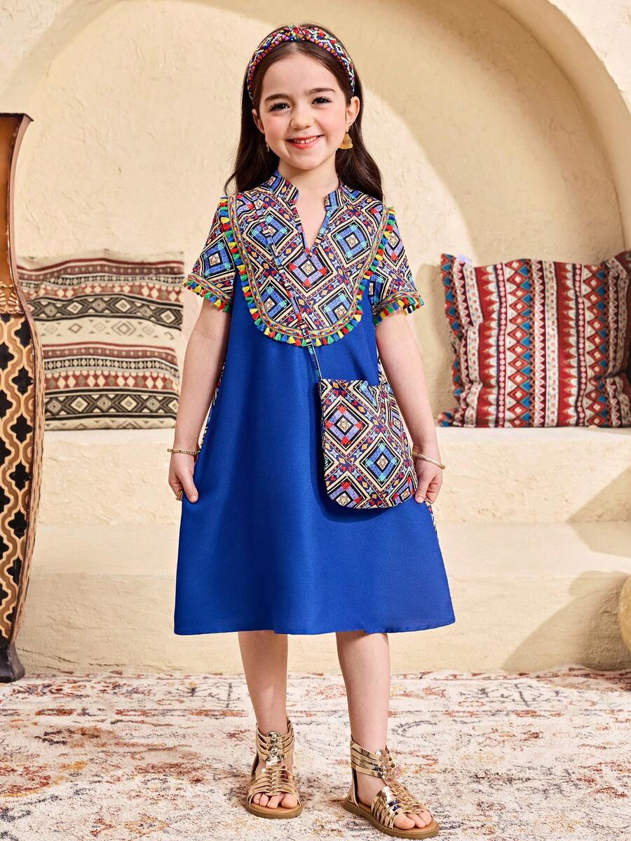 SHEIN Young Girl Blue Ditsy Floral Fitted Casual Chiffon Dress,Summer Matching Holiday Family Vacation,Round Neck Outfit For Festivals & Special Occasions - Blue - View 1