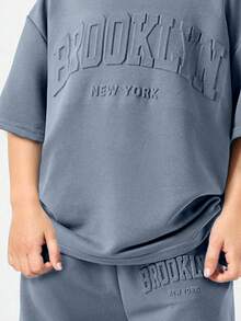 SHEIN Tween Girl Loose Casual Minimalist Comfortable Crew Neck Drop Shoulder Short Sleeve T-Shirt & Long Pants Set Tween Girl - Dusty Blue - View 3