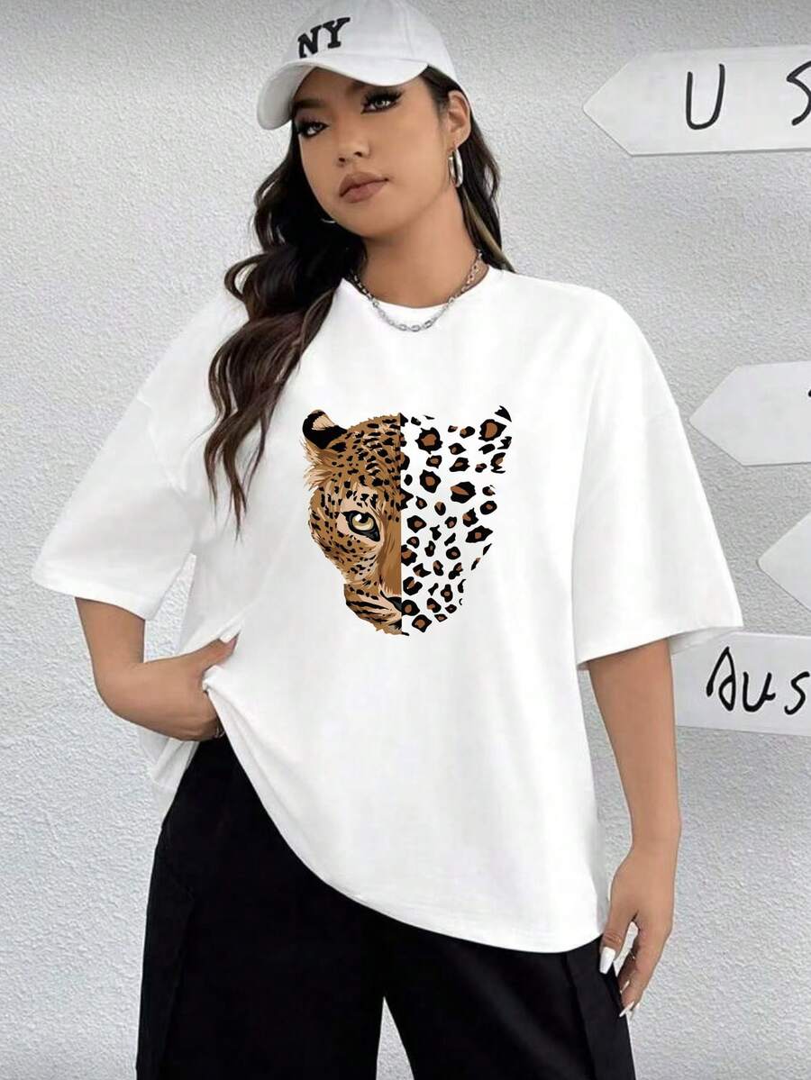 Plus Size Women's Oversized Short-Sleeve Crew Neck T-Shirts - Leopard Half-Face Graphic Print Casual Top - Blanco - Ver 1