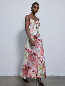 Aveloria Modichic Random Red & White Print V-Neck Camisole Dress, Vibrant Printed Design, V-Neck Camisole Style Flatters Gracefully, Suitable For Vacation, Beach, Summer Party - Multicolor - View 3