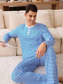 CoupledUp Set de pijamale pentru bărbați, cu mânecă lungă și pantaloni lungi, cu imprimeu contrastant și dungi, stil american casual