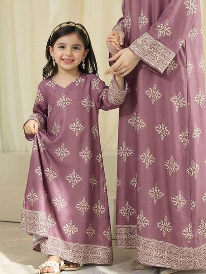 SHEIN Soft Taro Purple, Traditional Elegant Dignified Golden Floral Print, Young Girls Casual Minimalist Traditional Arabic Dress Suitable For Spring/Summer Daily, Festivals, Outings, Elegant Dignified Long Sleeve Arabic Maxi Dress, Prayer Abaya, Easy Comfort, Casual Wear, Vacay Vibes, Modest Kaftan, Kids Jalabiya