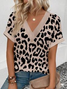 EMERY ROSE 女士休闲百搭畅销豹纹V领短袖T恤，春夏款 - 彩色 - 查看 1