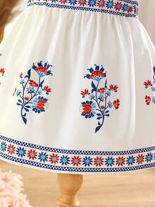 SHEIN 女婴白色泡泡袖印花喇叭下摆可爱休闲度假连衣裙，中国风印花 - 白色 - 查看 3