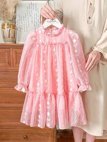 SHEIN Vintaside Kids 女童优雅公主风荷叶边领泡泡袖提花刺绣双层荷叶边下摆宽松公主裙，适合度假、旅行、派对、送礼、春秋季穿着。 - 粉色 - 查看 5
