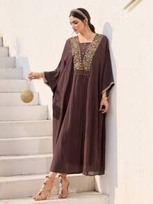 Al Najma 新款刺绣流苏边饰宽松舒适休闲度假连衣裙 - 棕色 - 查看 3