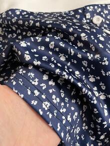 少女甜美清新风格藏蓝色碎花吊带背心搭配撞色碎花短裤，夏季两件套，适合外出、度假、校园穿着，青春时尚。 - 寶藍色 - 查看 5