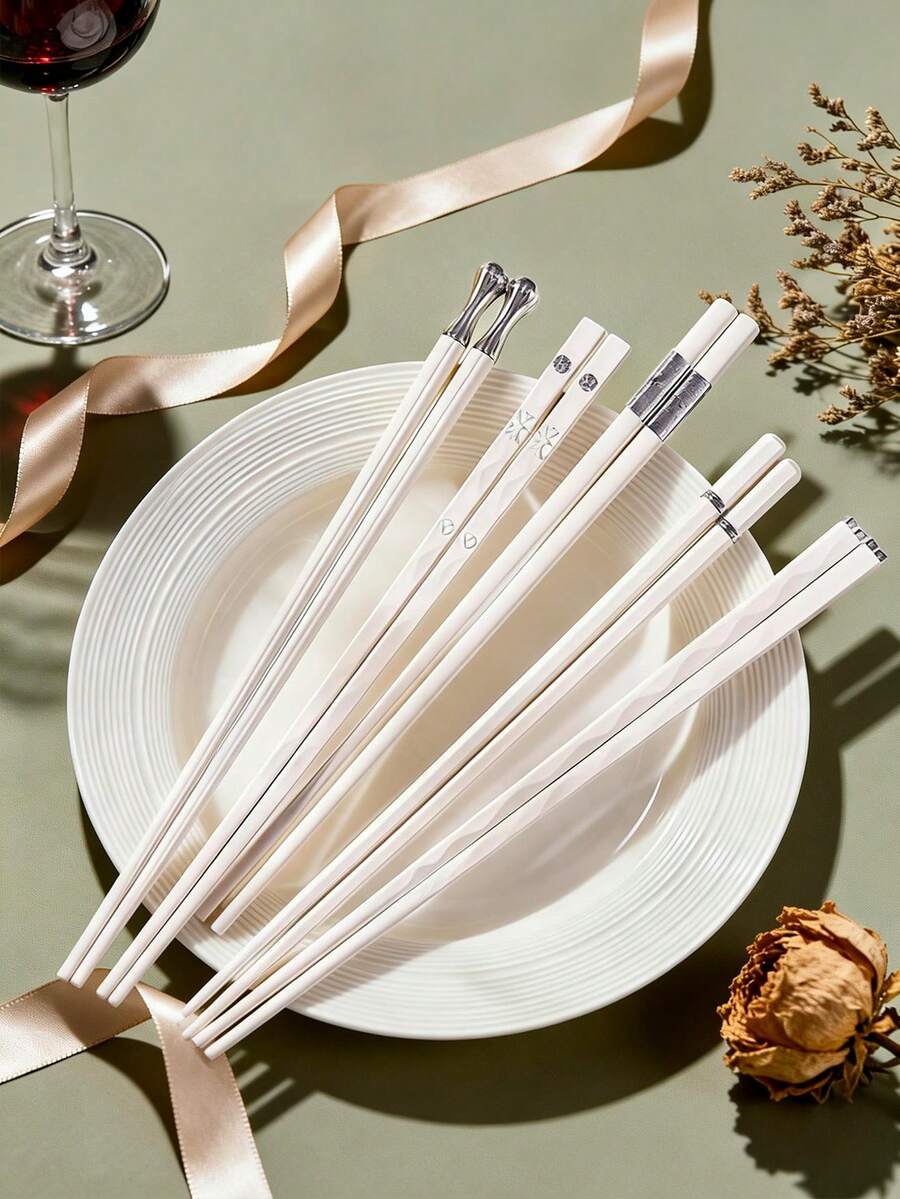 5支/10支装可重复使用浅粉色金属筷子，适合户外和居家使用，合金材质，防霉，高品质，防滑，耐热，家居日常礼品