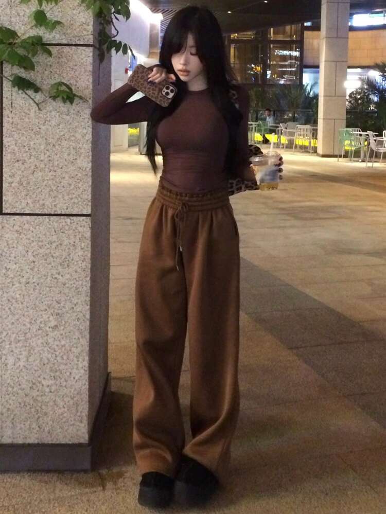 Women's Fitted Waist Long Sleeve Round Neck Undershirt