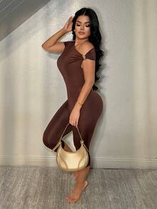 SHEIN SXY Women's Asymmetric Design One Shoulder Metal Buckle Bodycon Capri Pants,Carnival,Party,Rave Outfit ,Summer, Spring,Going Out,Elegant - Brown - View 6