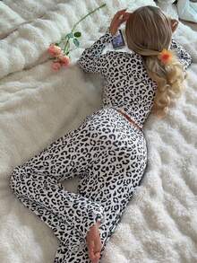 Dream Adore Women's Casual Leopard Print Jacquard Long Sleeve Pajama Set