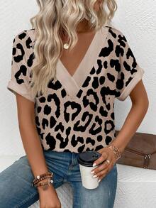 EMERY ROSE 女士休闲百搭畅销豹纹V领短袖T恤，春夏款 - 彩色 - 查看 3