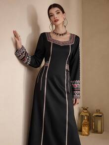 Al Najma Women's Turkish & Arabic Traditional Long Tunic With Printed Square Neckline - Black - View 5