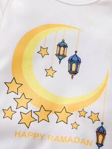 SHEIN Newborn Baby Pajamas- Lantern Print White Round Neck Long Sleeve Footed Romper Holiday Outfit Baby Sleeper One Piece Islamic Celebration Festival Gift Soft Lightweight All Season 2026 Must Have Cozy Cute Photo Prop Nursery - White - View 4