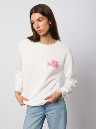 SURIMA Casual White Minimalist Printed Pattern Crew Neck Thick Loose Fit Women Sweatshirt