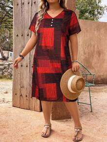 EMERY ROSE Vestido con cuello en V, botones decorativos y estampado de parches a cuadros para tallas grandes - Rojo - Ver 5