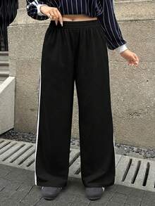 SHEIN EZwear 大码女式休闲黑色侧条纹裤，简约时尚，适合日常休闲穿着、毕业季、返校季、毕业典礼、女教师着装等场合。 - 黑色 - 查看 6